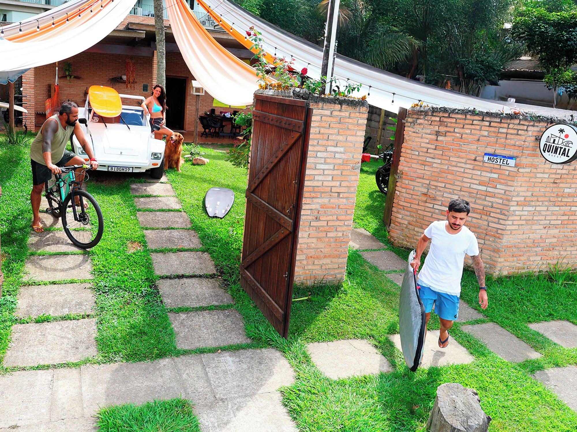 Vista Exterior HOSTEL QUINTAL GUEST Ubatuba - PG