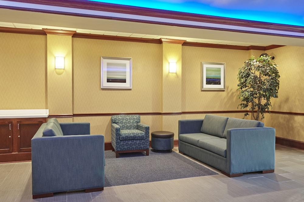 Vista Lobby Holiday Inn Grand Rapids - South by IHG