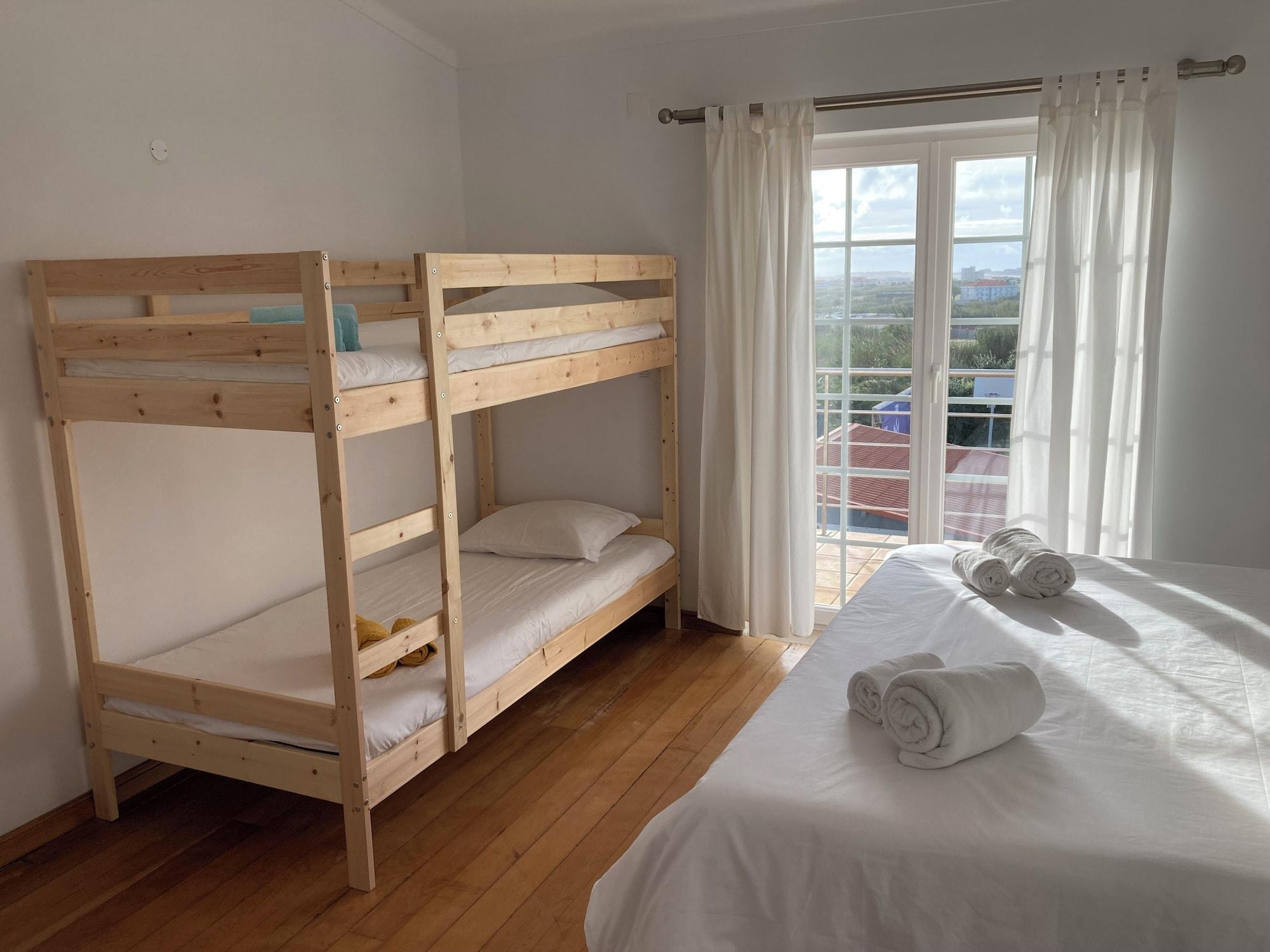 Habitación FreeSurfCamp & Hostel
