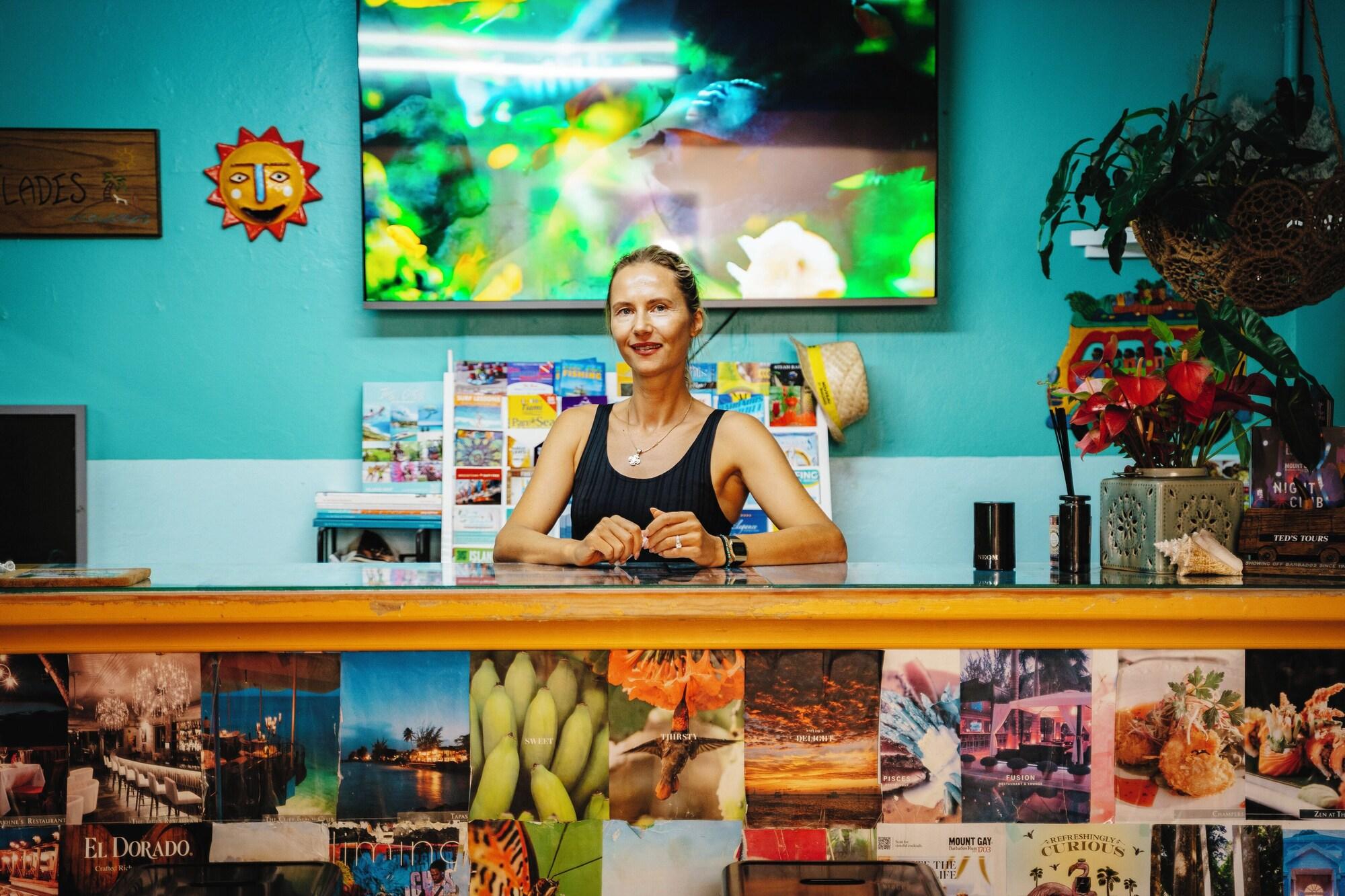 Vista Lobby Coconut Court Beach Hotel