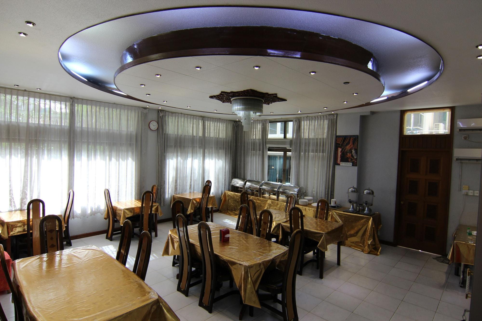 Varios Hotel Windsor