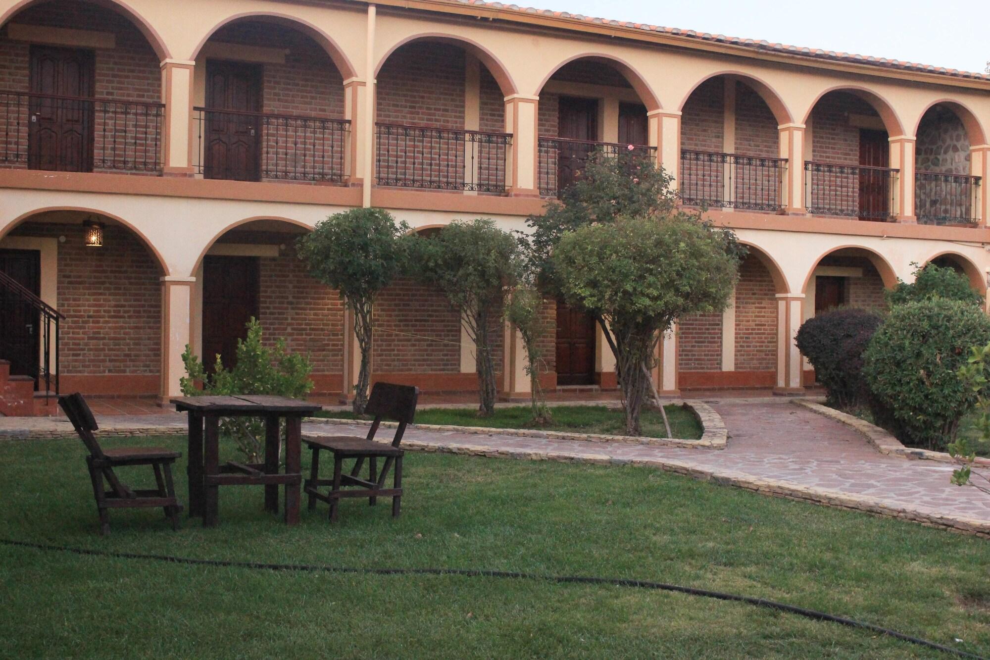 Vista Exterior Hosteria Del Inca