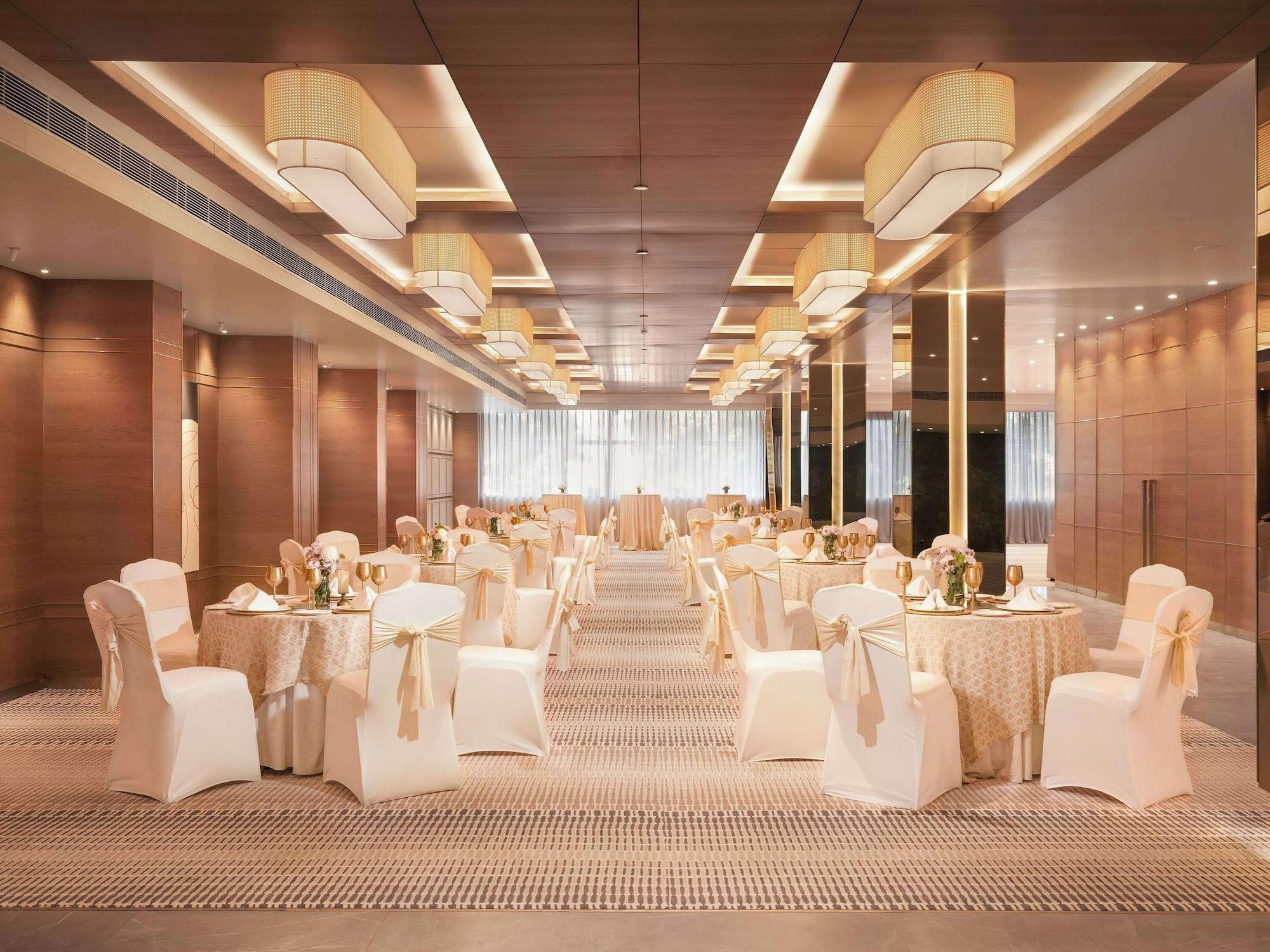 Sala de Reuniones Mercure Chandigarh Tribune Chowk