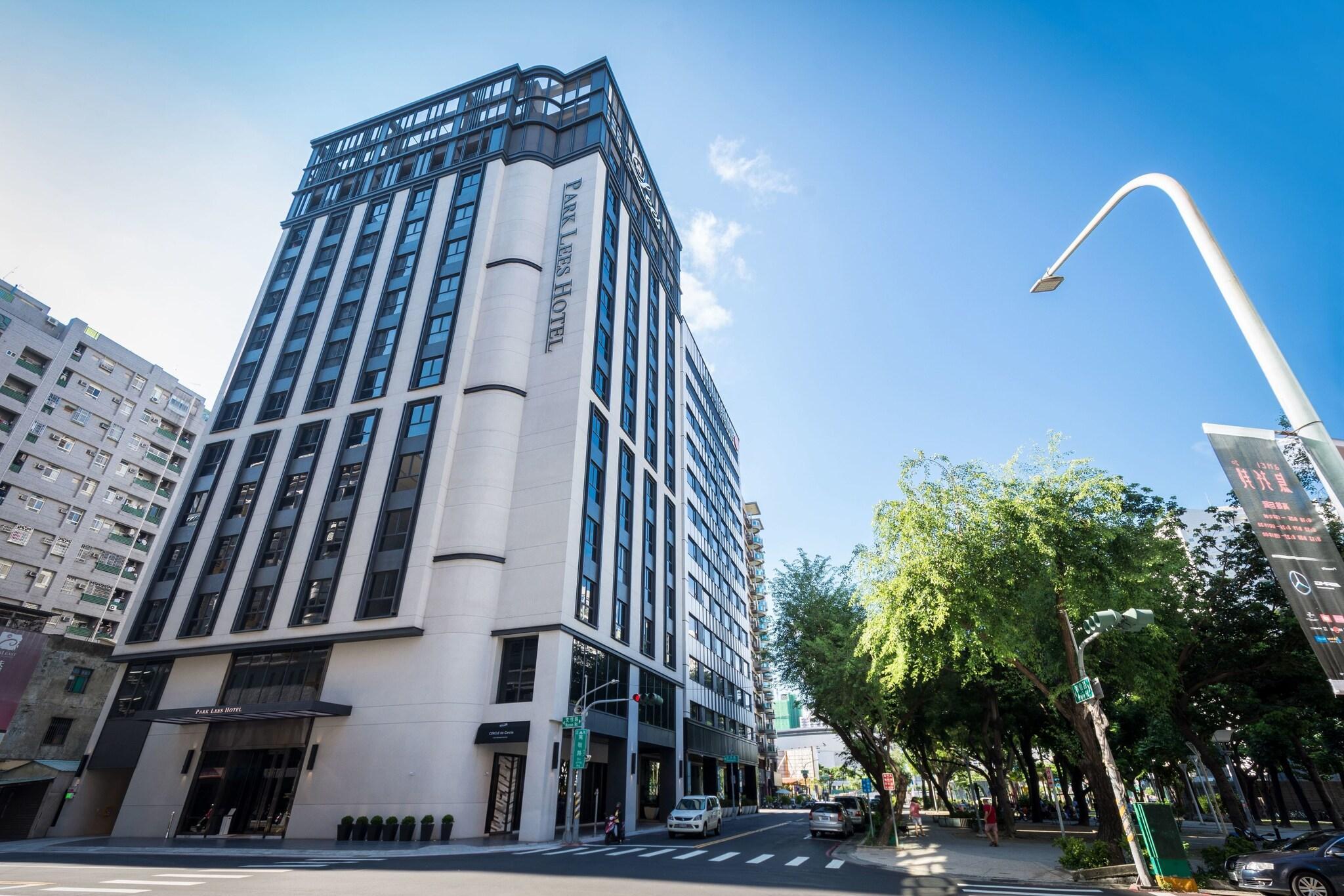 Vista Exterior Park Lees Hotel