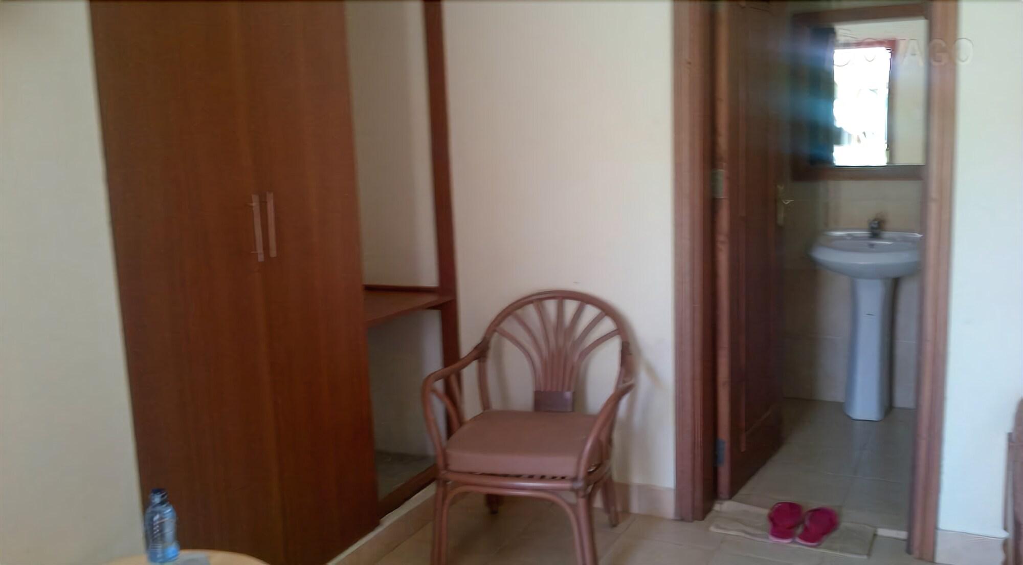 Set de Habitación Bondo Pride Hotel