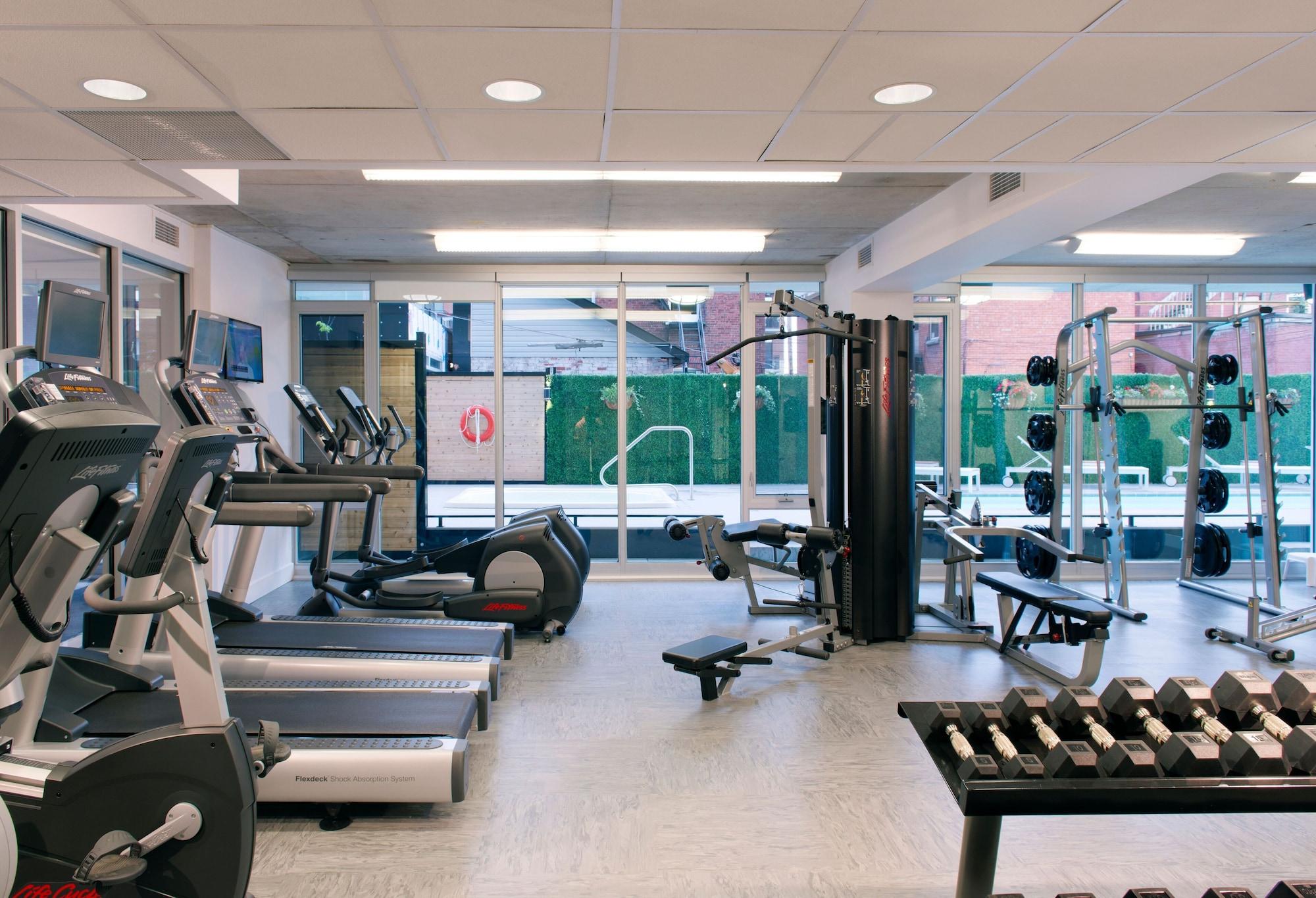 Gimnasio SOHO Residences Lisgar
