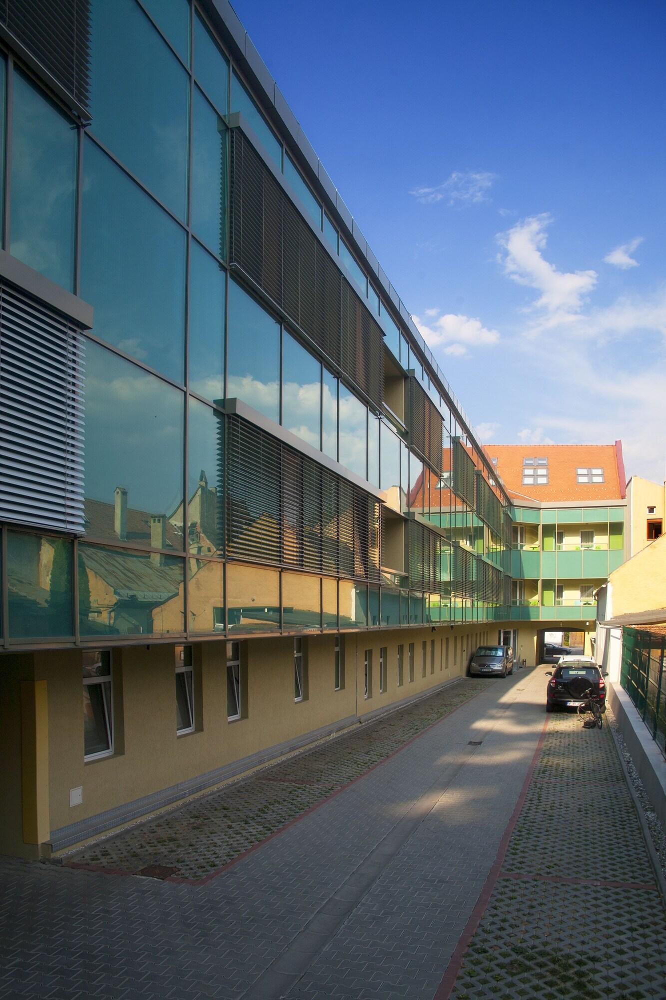Vista Exterior Armatti Hotel