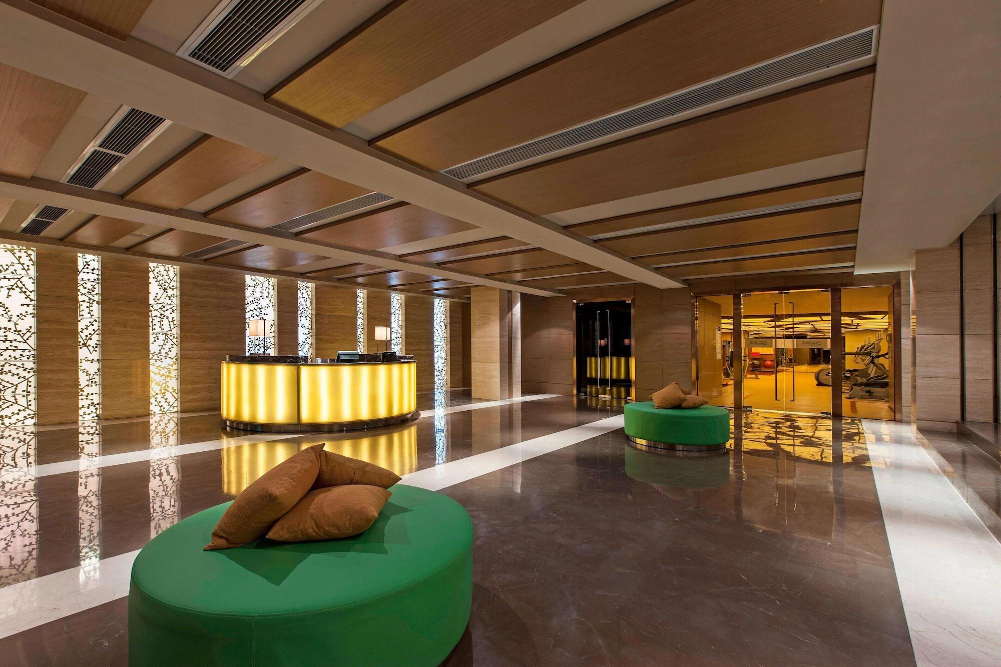 Vista Lobby Sheraton Grand Hangzhou Wetland Park Resort