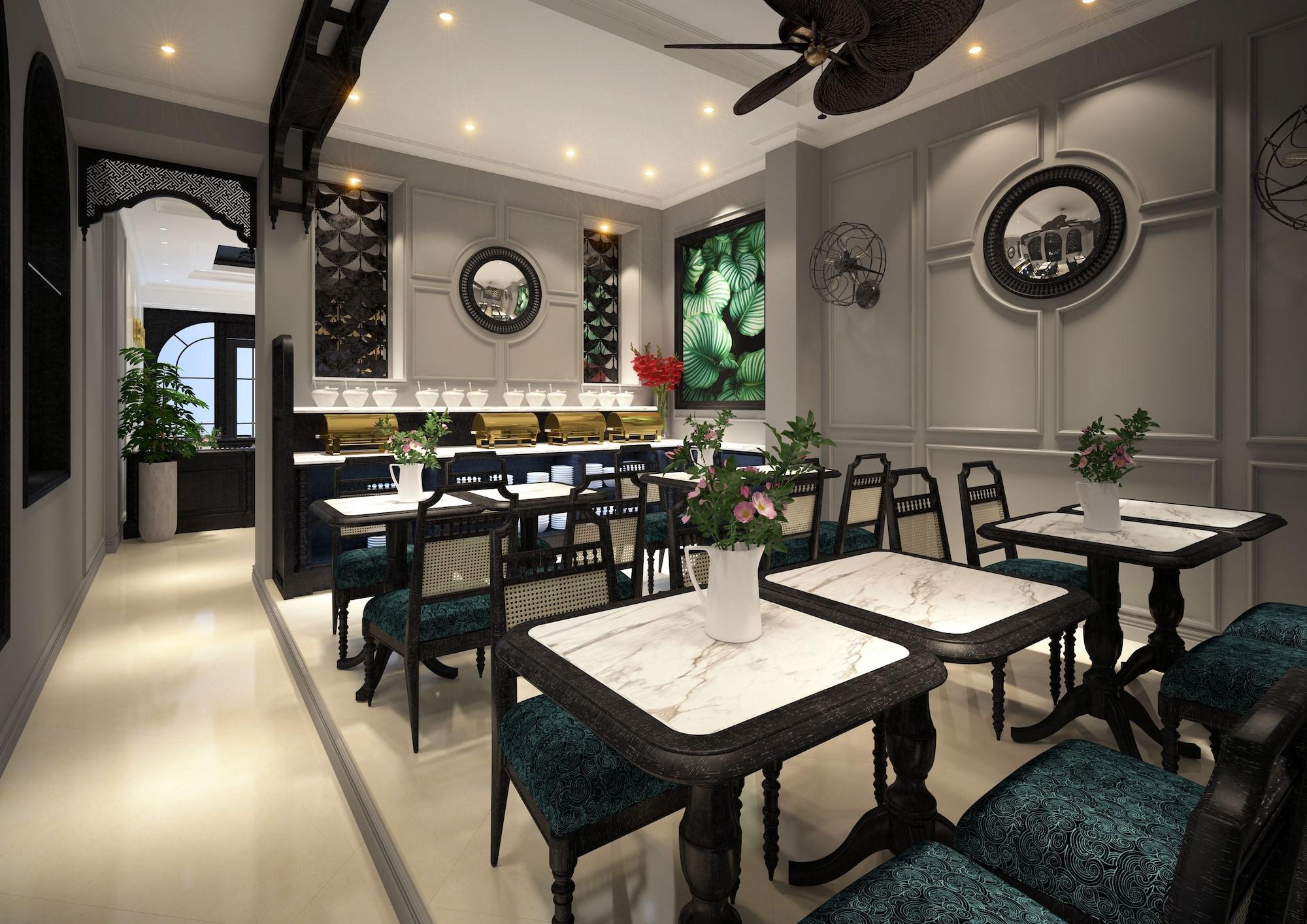 Restaurant Hanoi Graceful Hotel