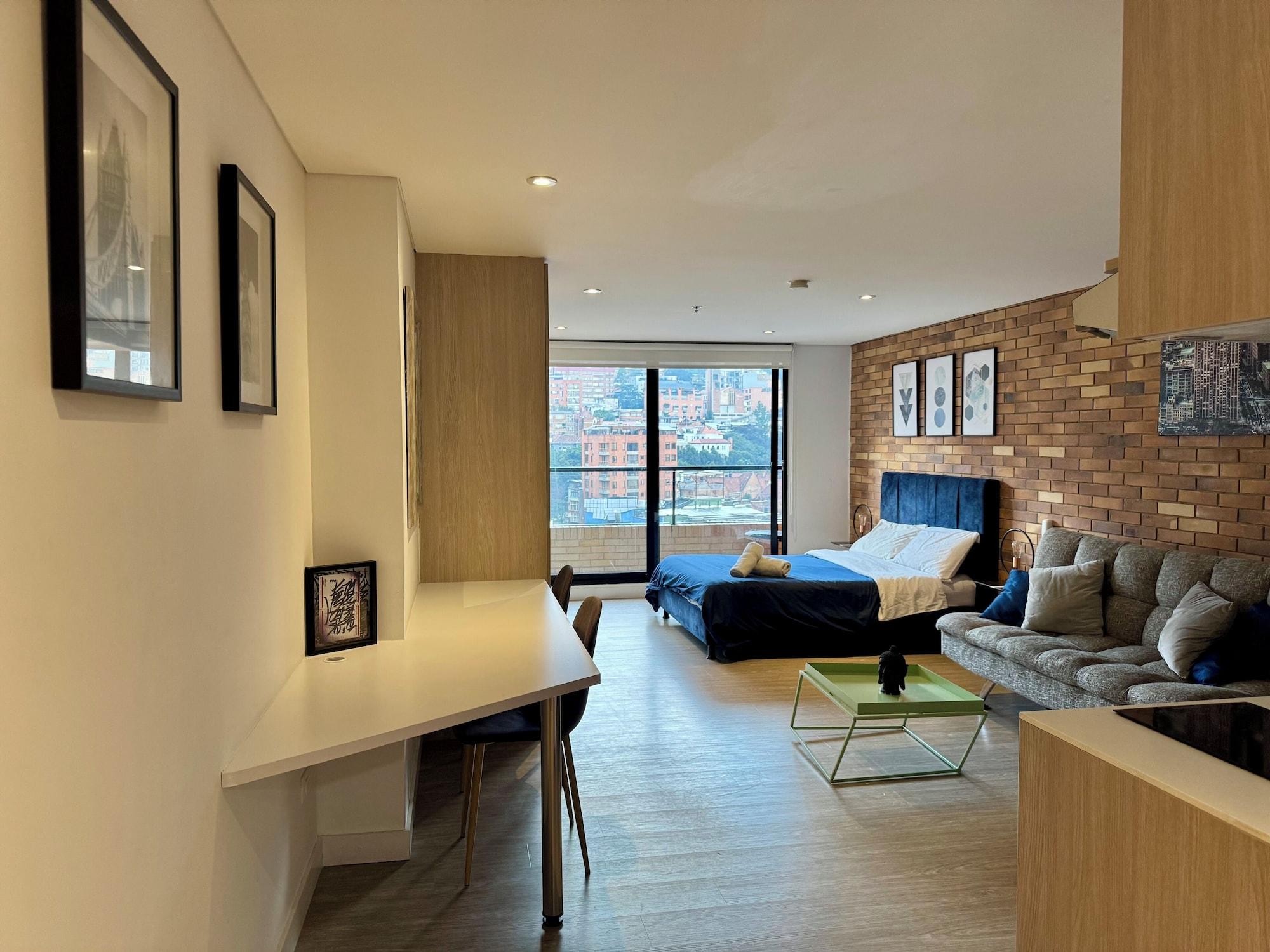 Varios ACADEMIA APARTMENTS