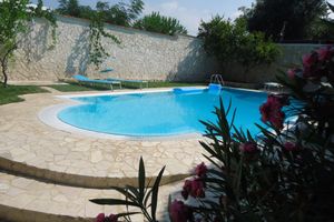 Alojamiento - Villa Dafne