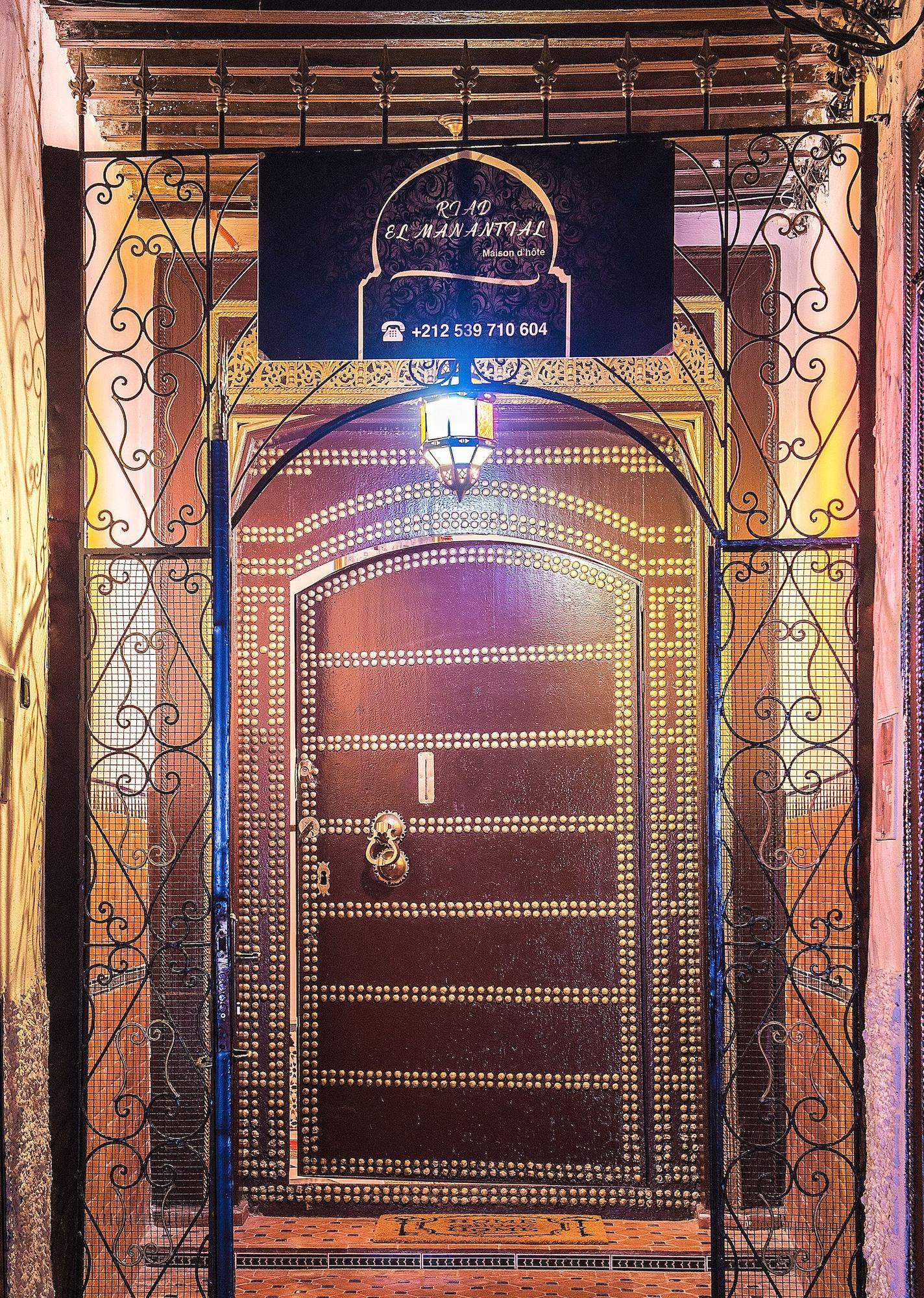 Vista Exterior Riad El Manantial