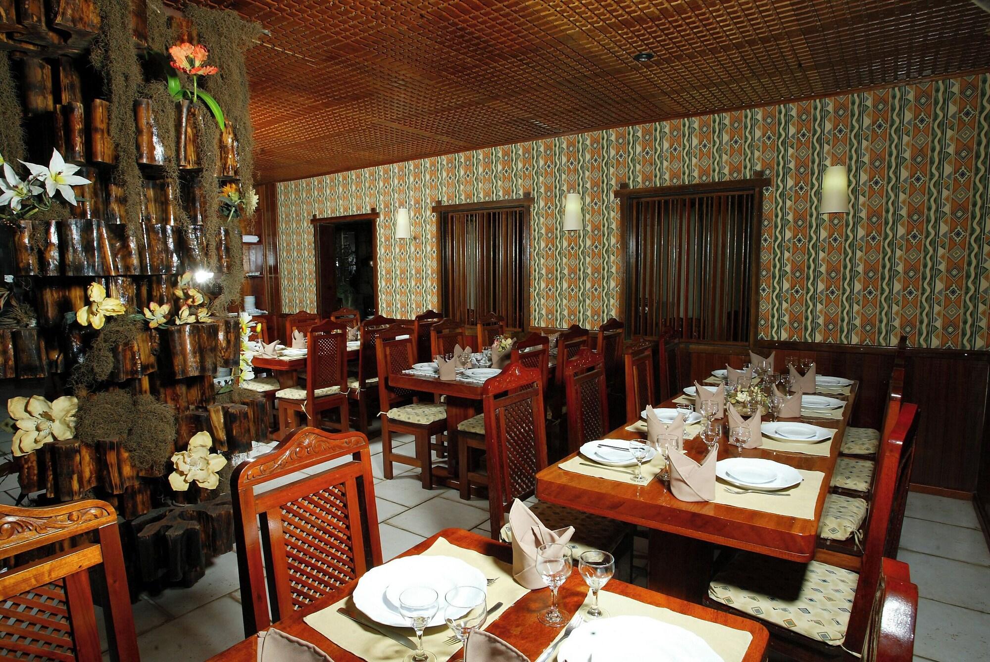 Restaurant Hotel Du Lac Macaé