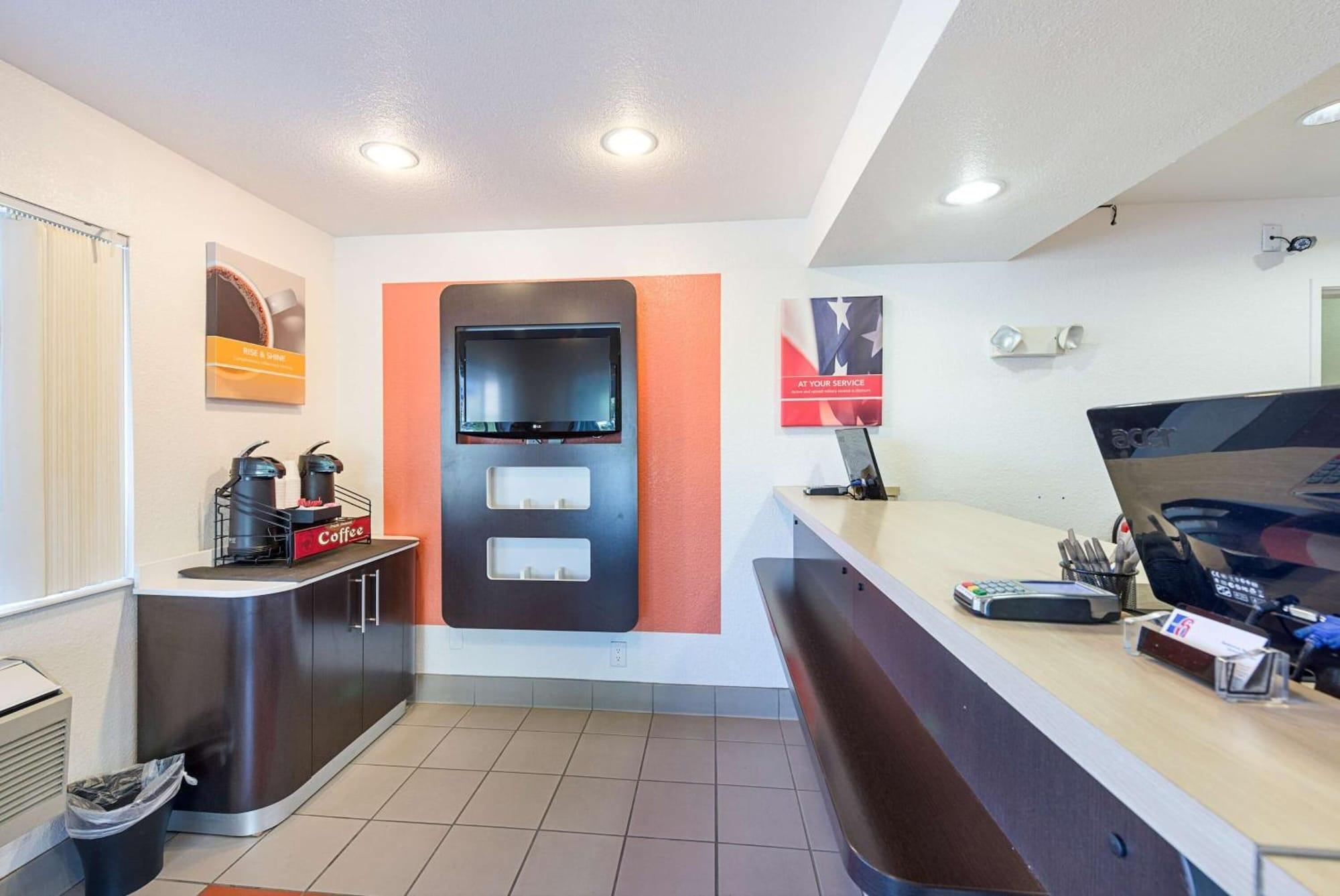 Restaurant Motel 6 Carson City, NV