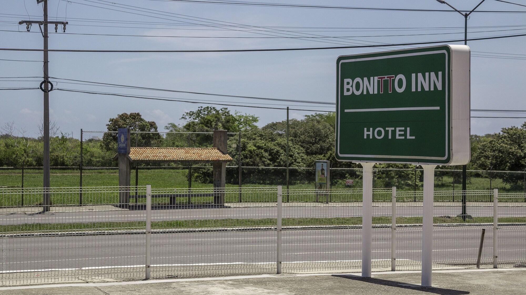 Vista Exterior BONITTO INN Tampico Aeropuerto
