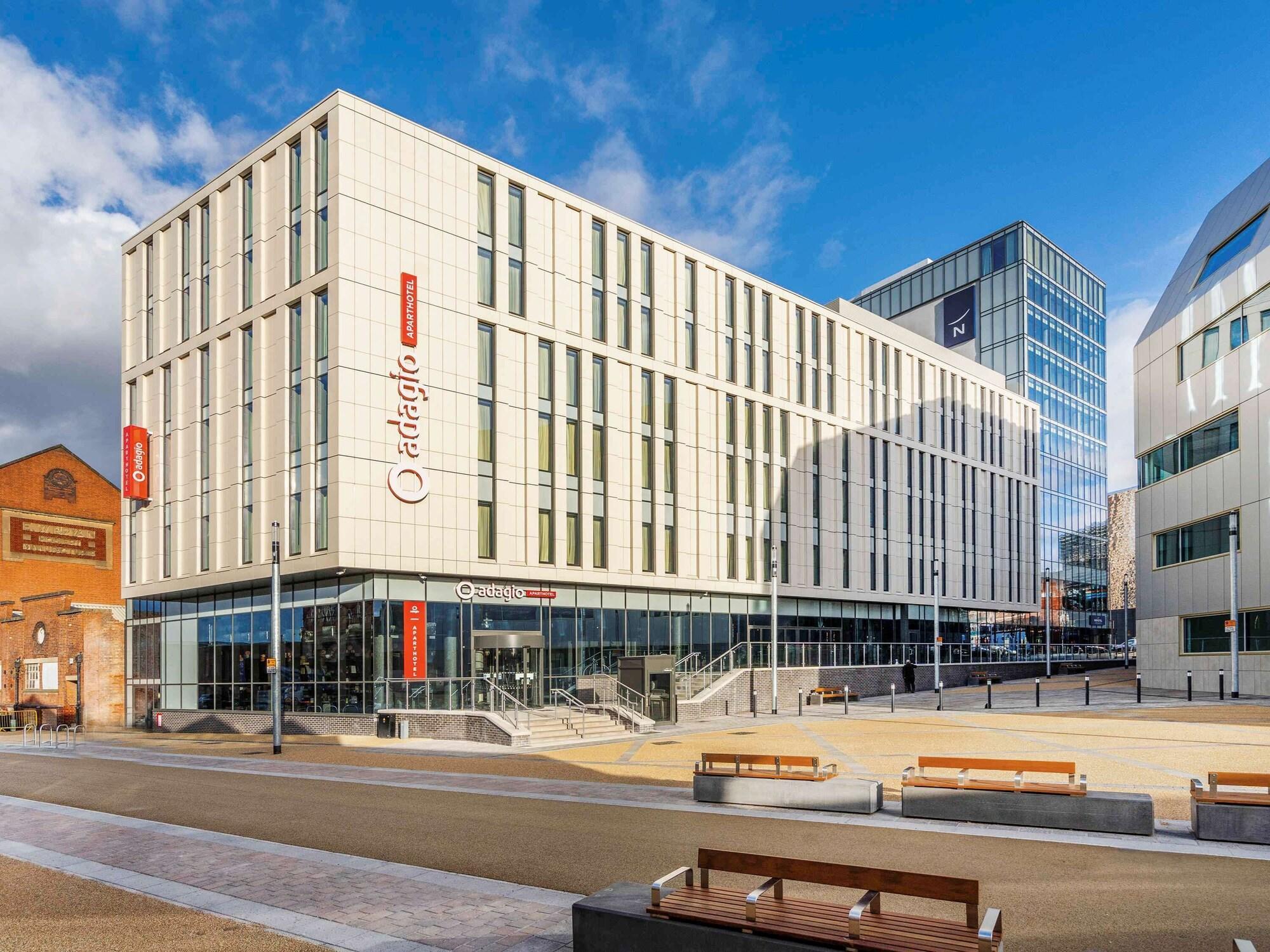 Vista Exterior Aparthotel Adagio Leicester