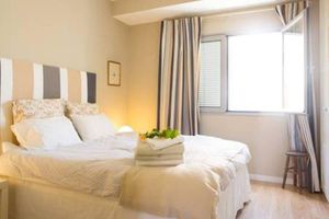 Renta temporal - Peaceful Top Floor Apt W Balconies-Cambridge RIGHT (AC)