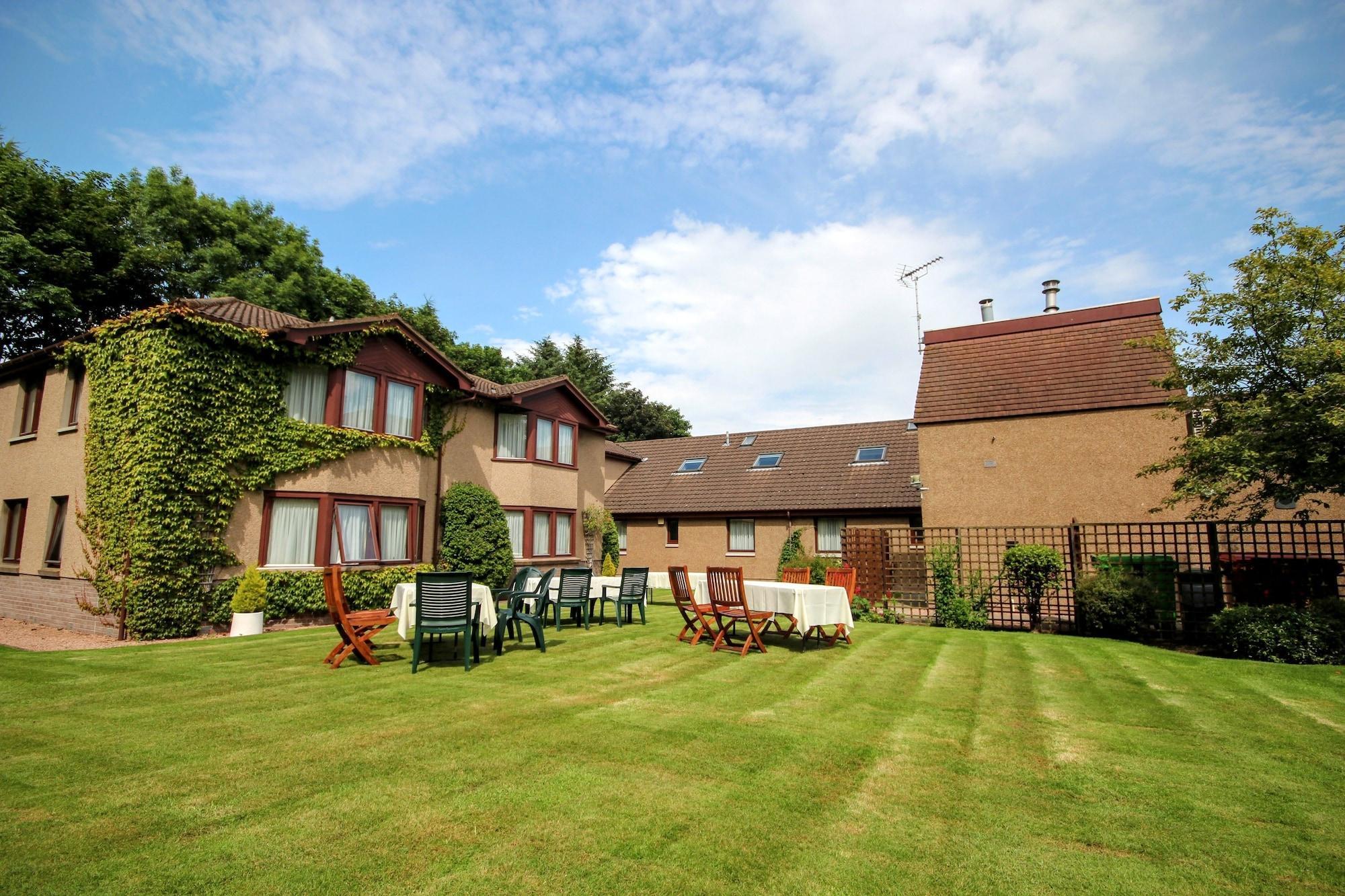 Restaurant Strathburn Hotel Inverurie by Compass Hospitality