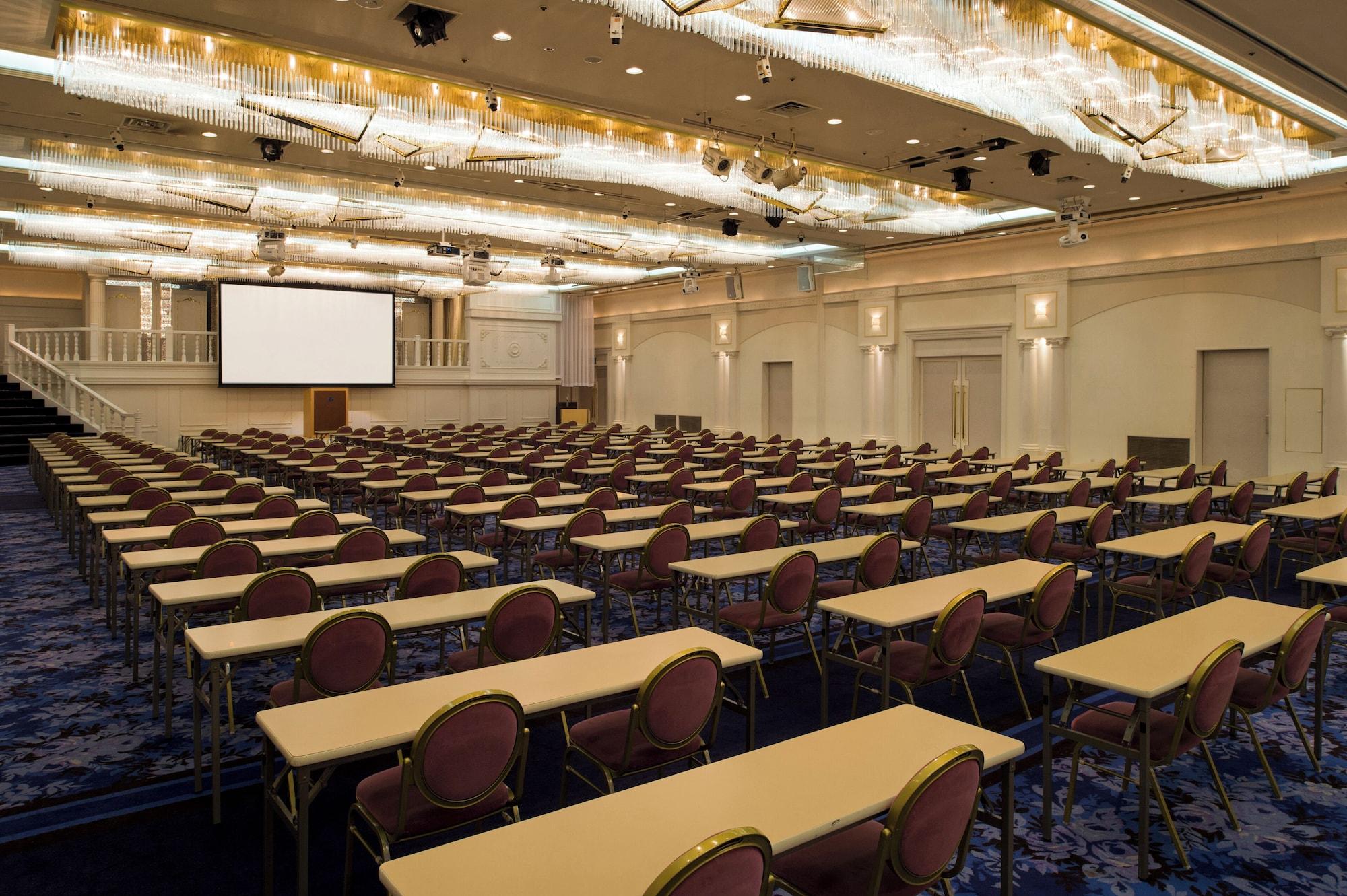 Sala de Reuniones ART HOTEL NARITA