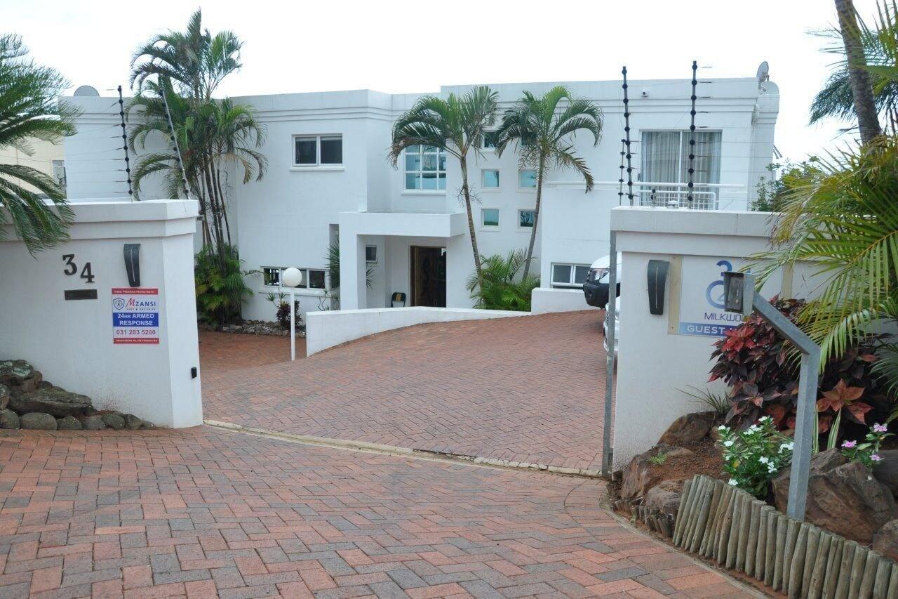 Vista Exterior 34 on Milkwood