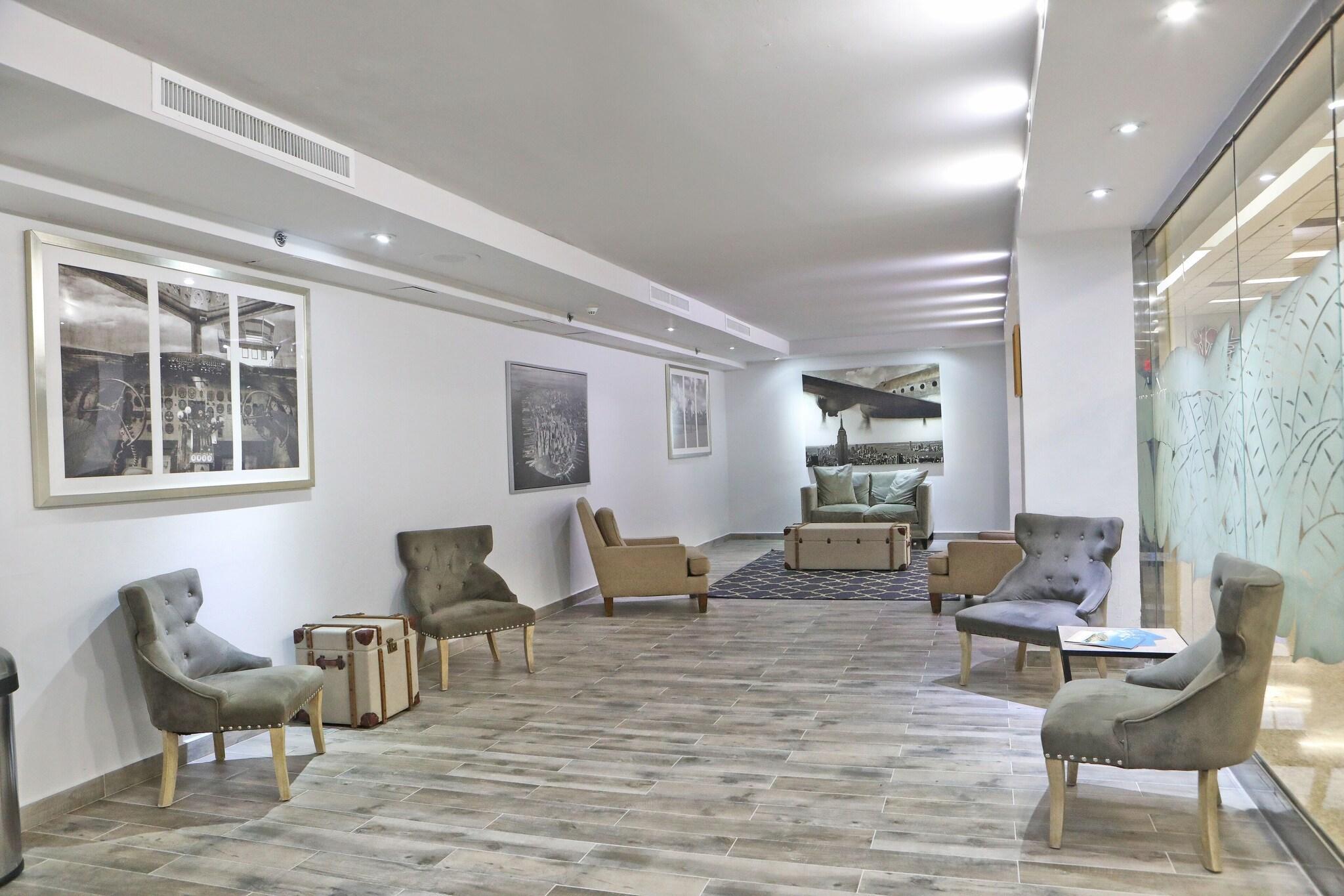 Vista Lobby San Juan Airport Hotel