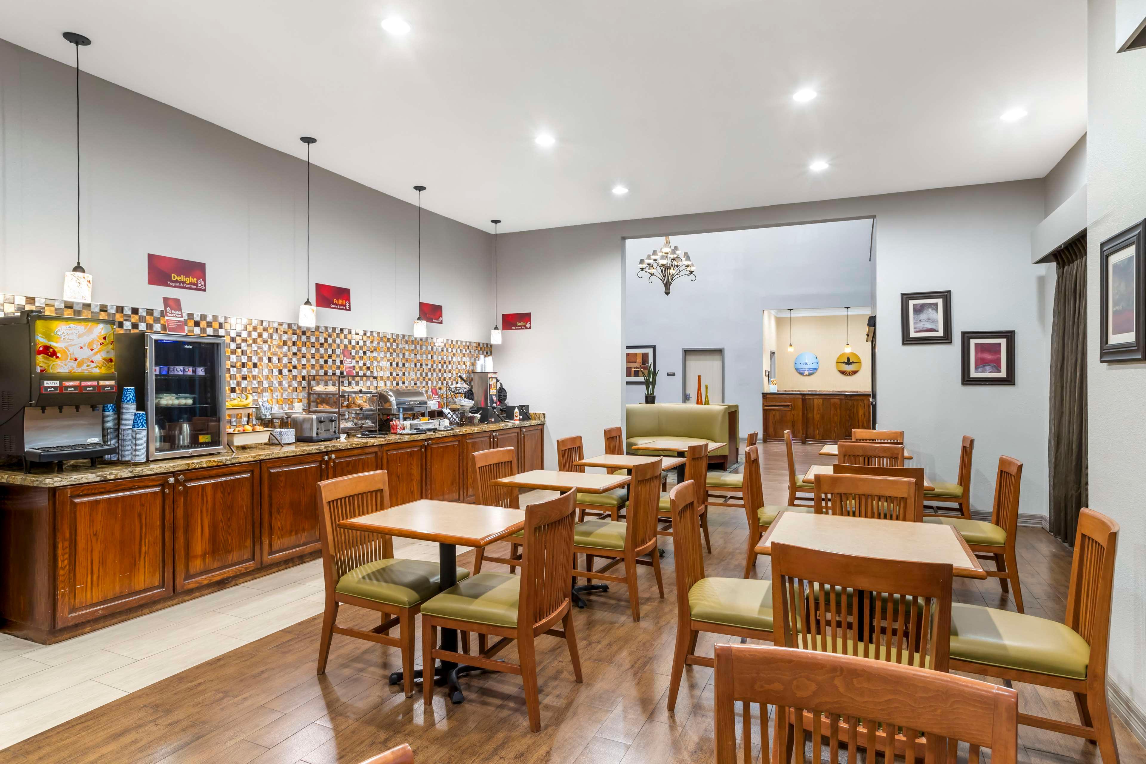 Restaurant Best Western Plus Hobby Airport Inn & Suites