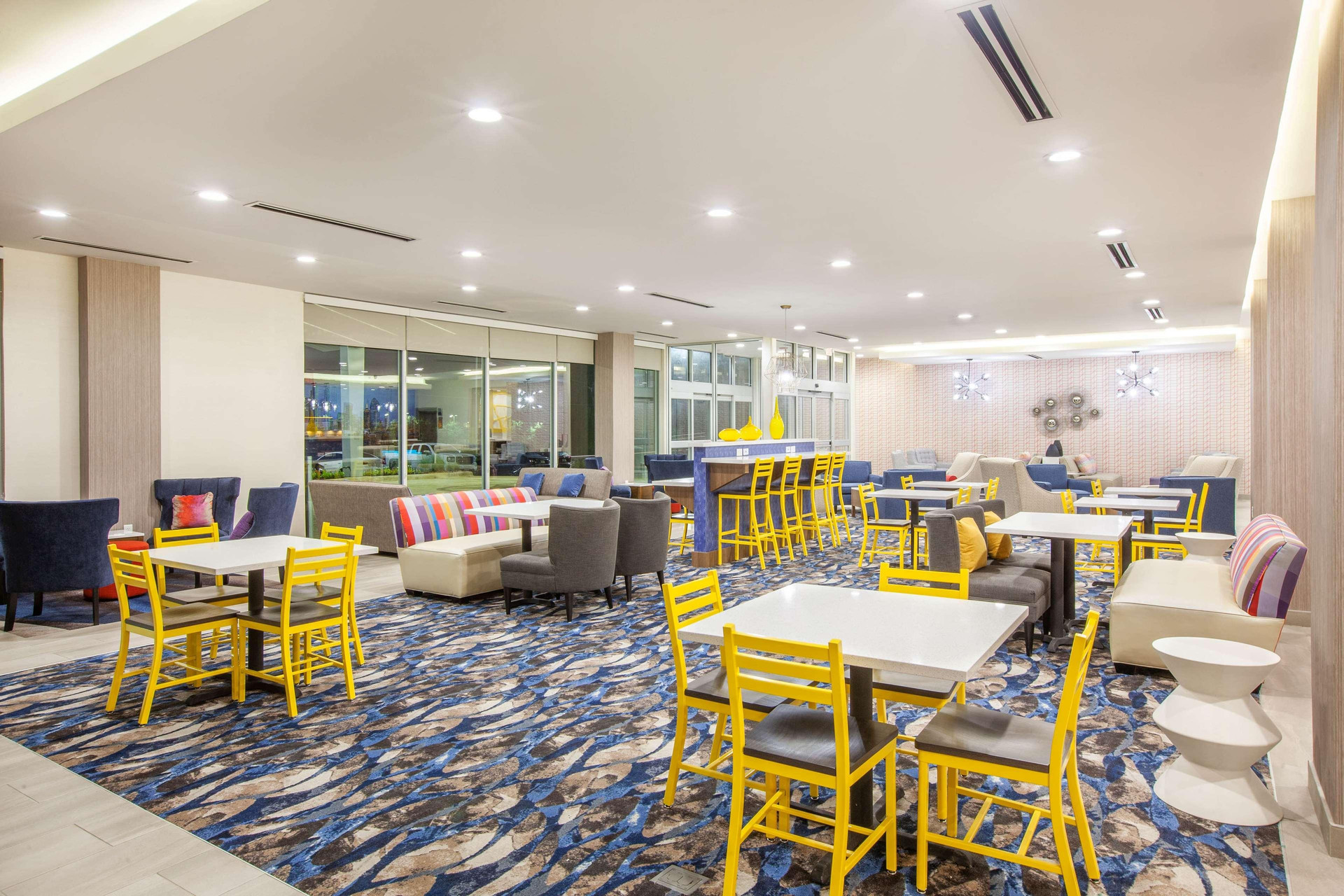 Restaurant La Quinta Inn Suites By Wyndham Dallas Duncanville