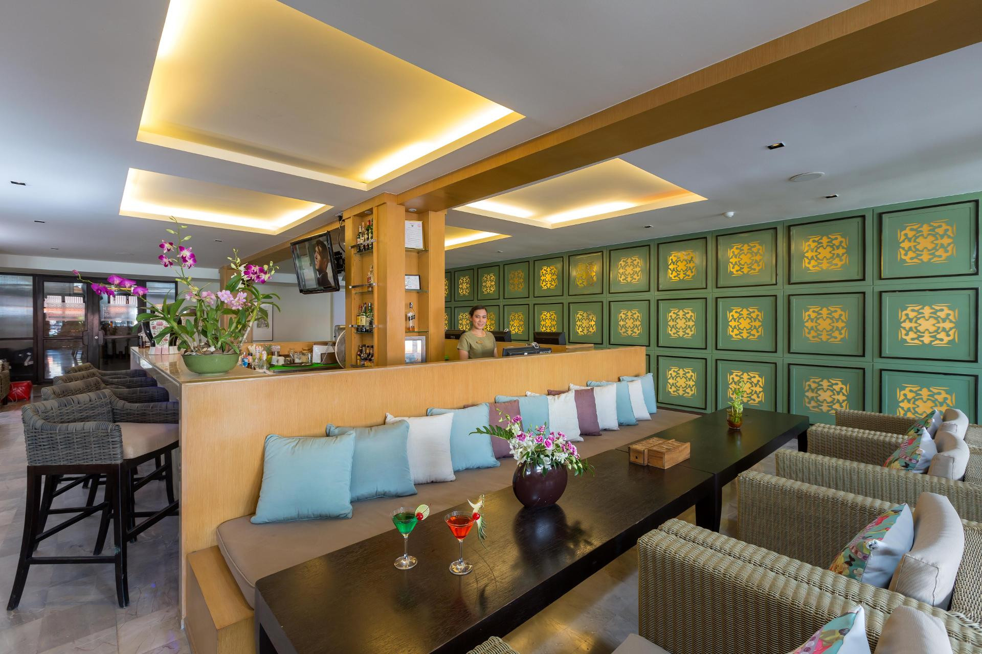 Vista Exterior Sawaddi Patong Resort & Spa by Tolani