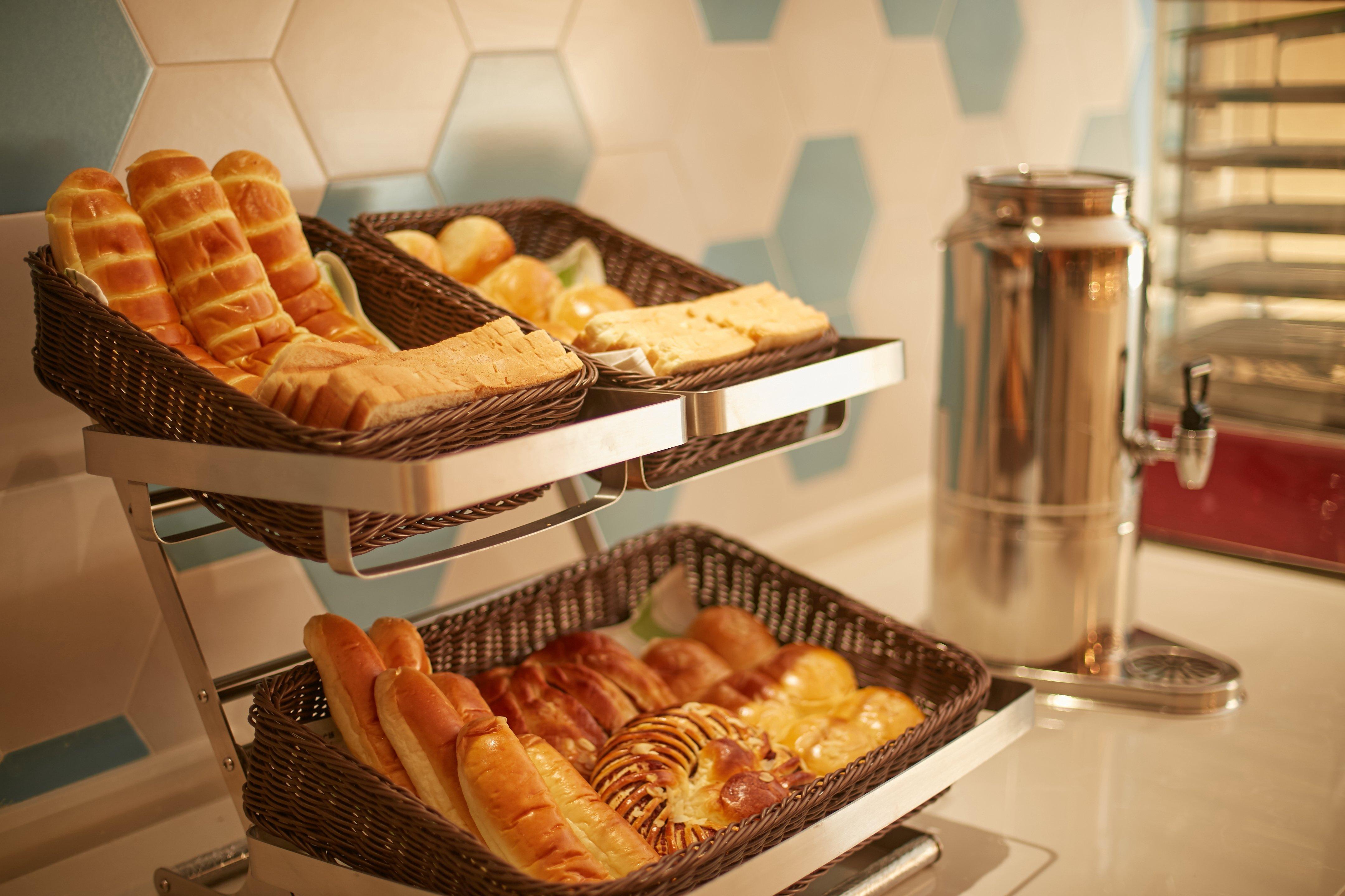 Restaurant Holiday Inn Express Leshan City Square