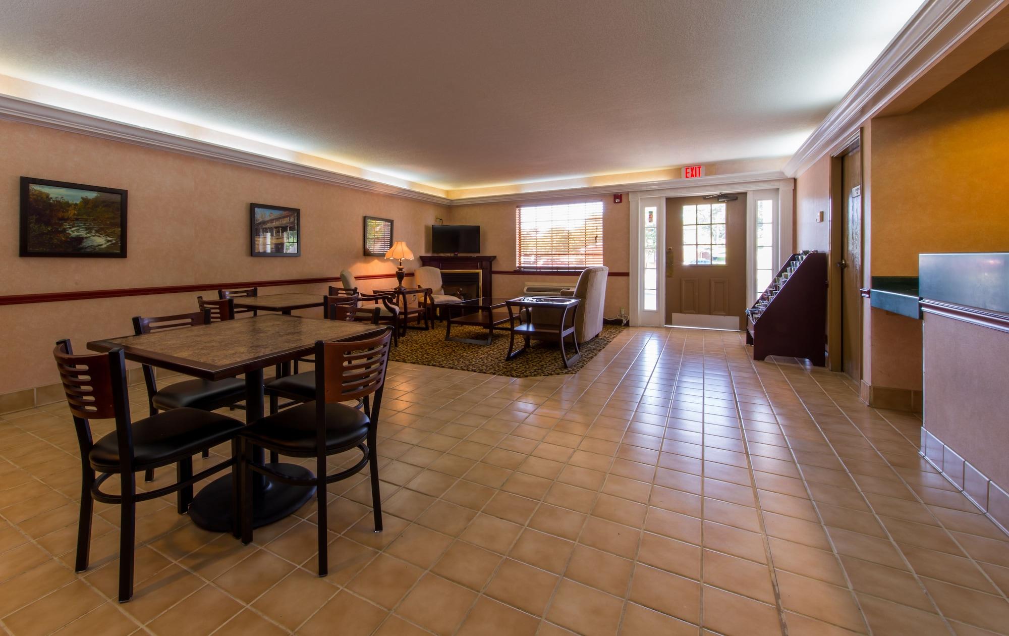 Bar/Salón Country Hearth Inn & Suites Toccoa