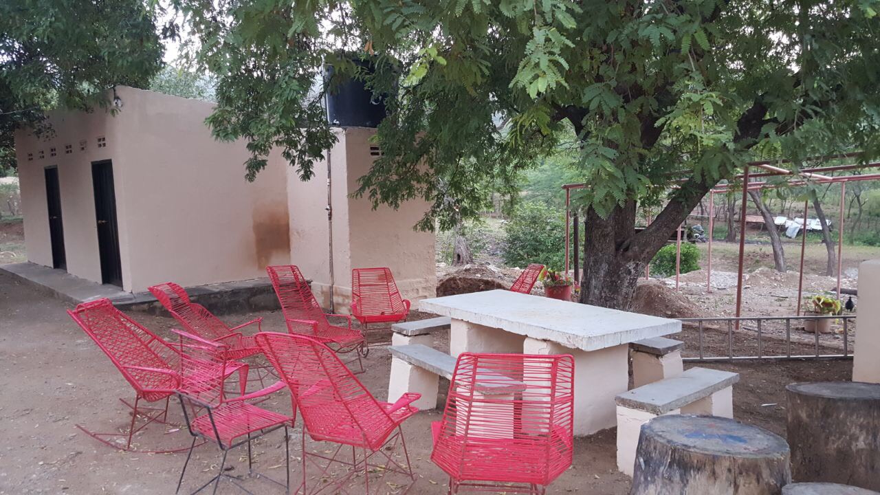 Sala de Reuniones Hostal Campestre Olas de Neguanje