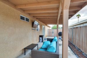 Alquiler Vacacional - Fire Pit + Covered Patio: Bullhead City Escape!
