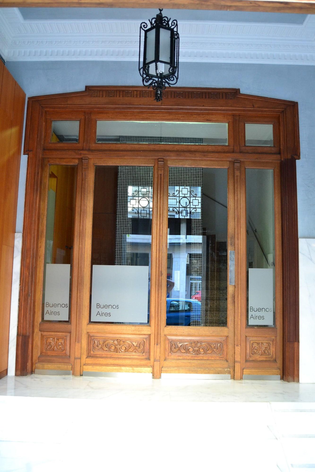 Vista Lobby Pensión Residencia Buenos Aires