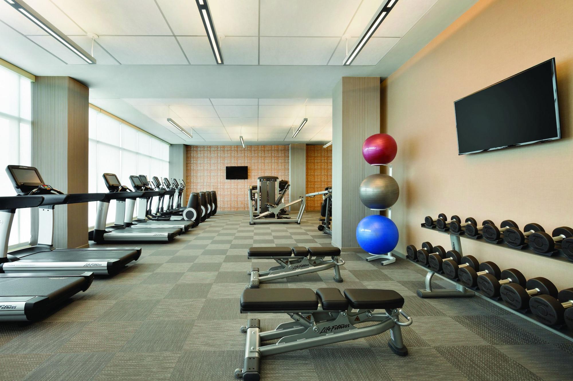 Gimnasio Element Dallas Love Field