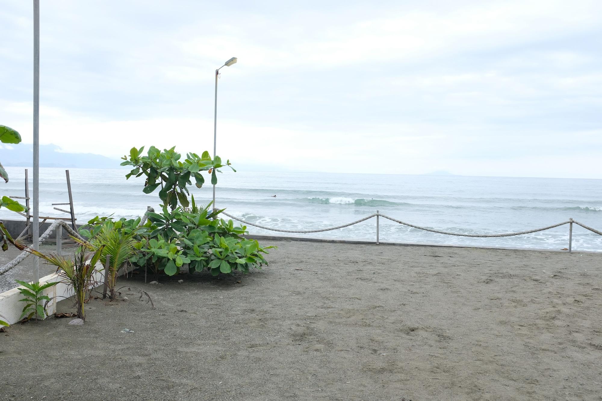 Playa Nipa Hut Villa by AMCO Extension