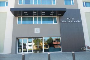 Alojamiento - Hotel Diego de Almagro Chillán