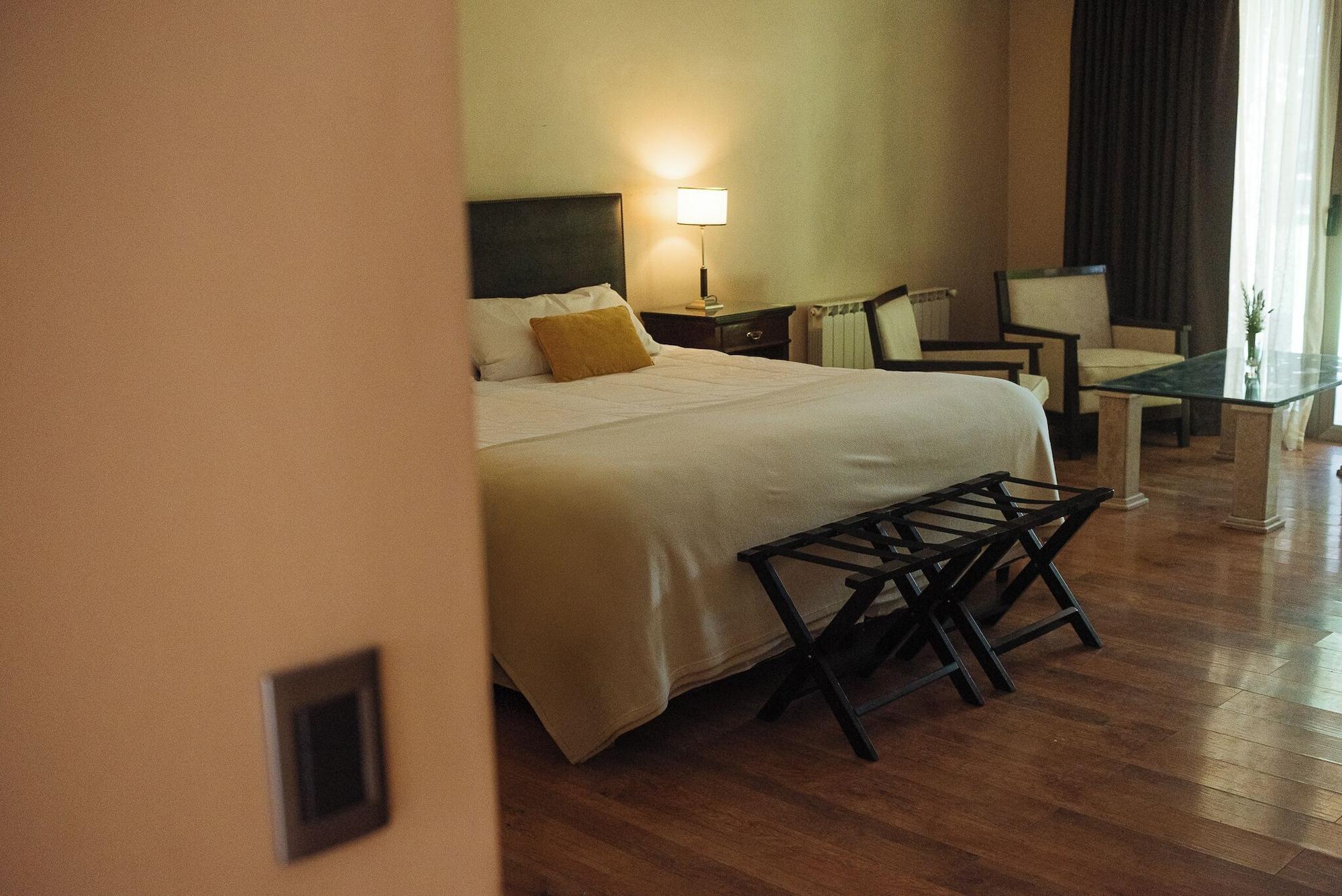 Habitación Casa Entonada
