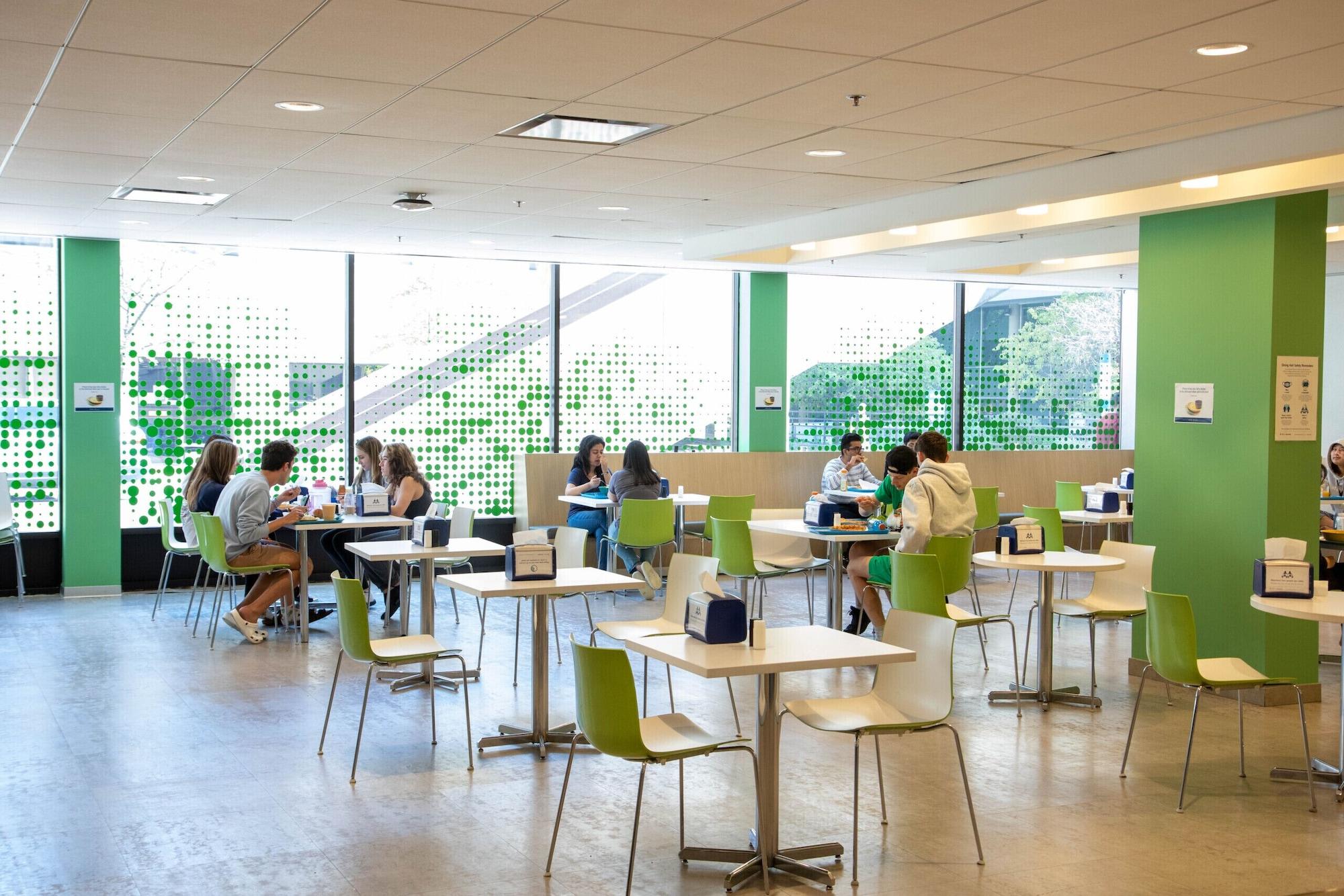 Restaurant Chestnut Residence - Campus Accommodation