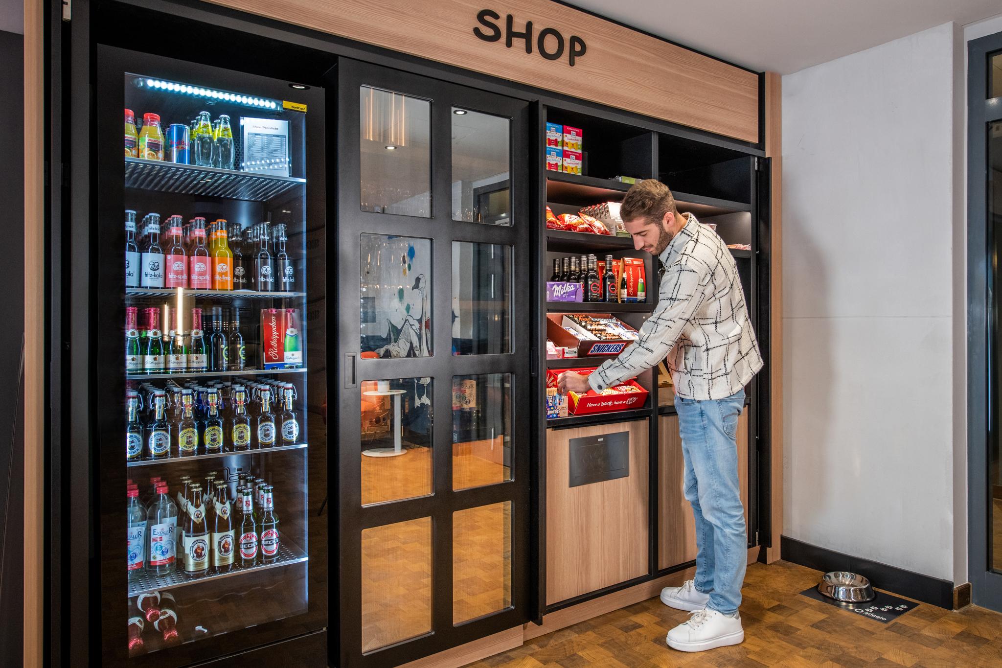 Vista Lobby Aparthotel Adagio Access Hamburg