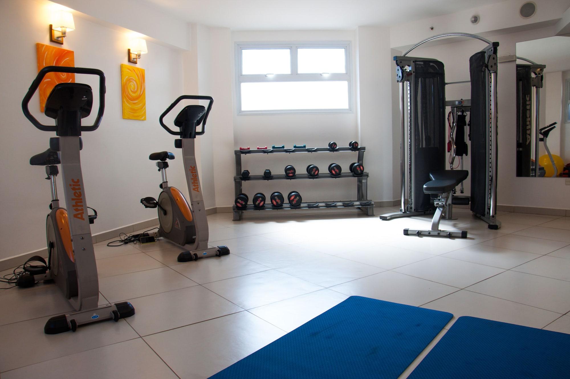 Gimnasio De la Trinidad Hotel