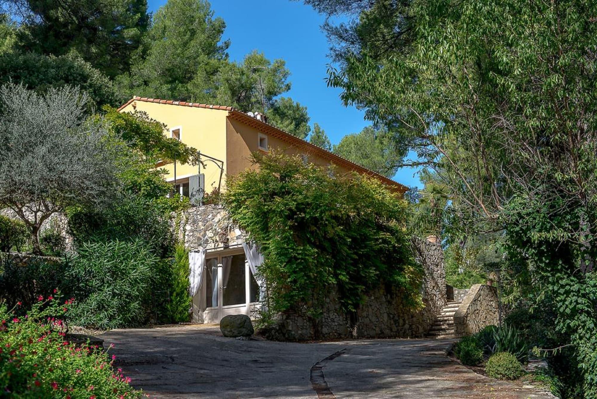 Vista Exterior Domaine Jobert