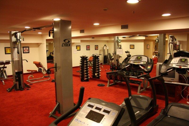 Instalaciones Recreativas Piraeus Theoxenia