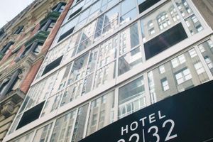 Alojamiento - Hotel 32 32
