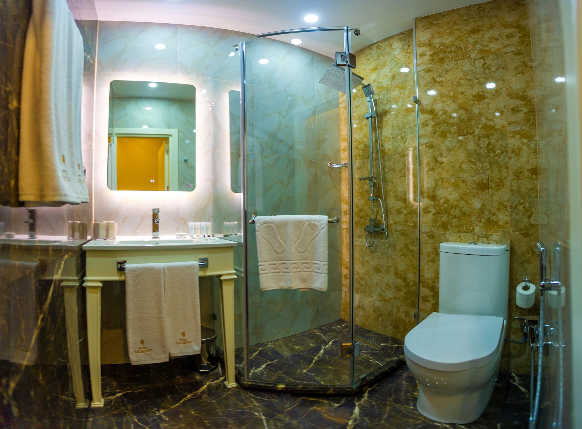 Equipamiento de Habitación Aksent Hotel