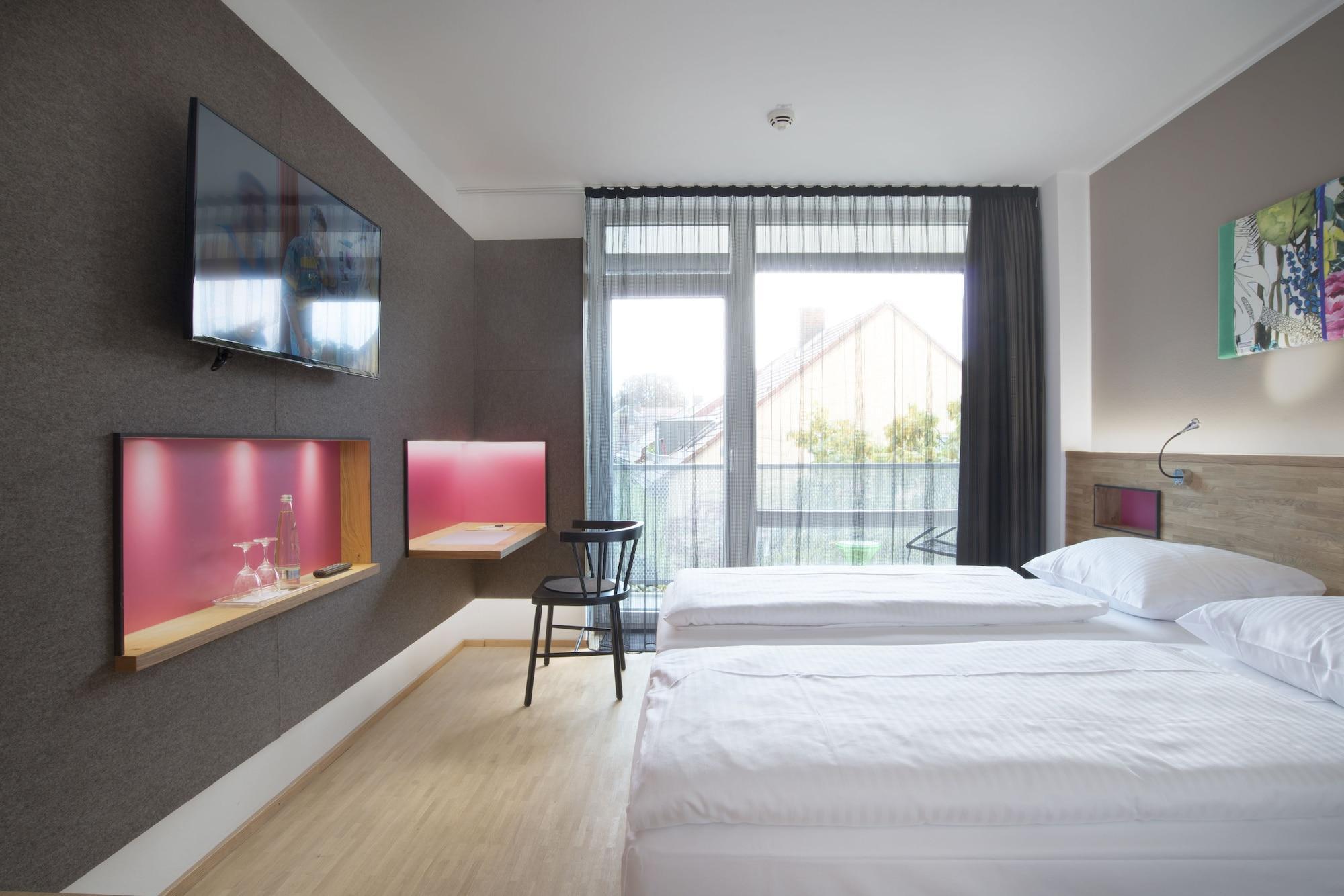 Varios fab Hotel