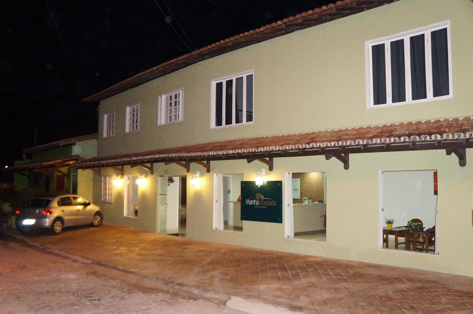 Vista Exterior Manhã Dourada Pousada