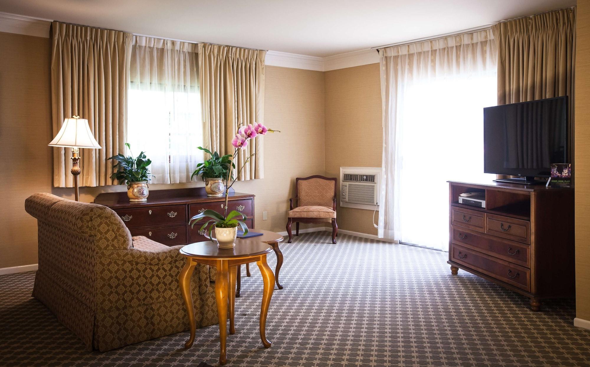 Habitación Best Western Plus Sunset Plaza Hotel