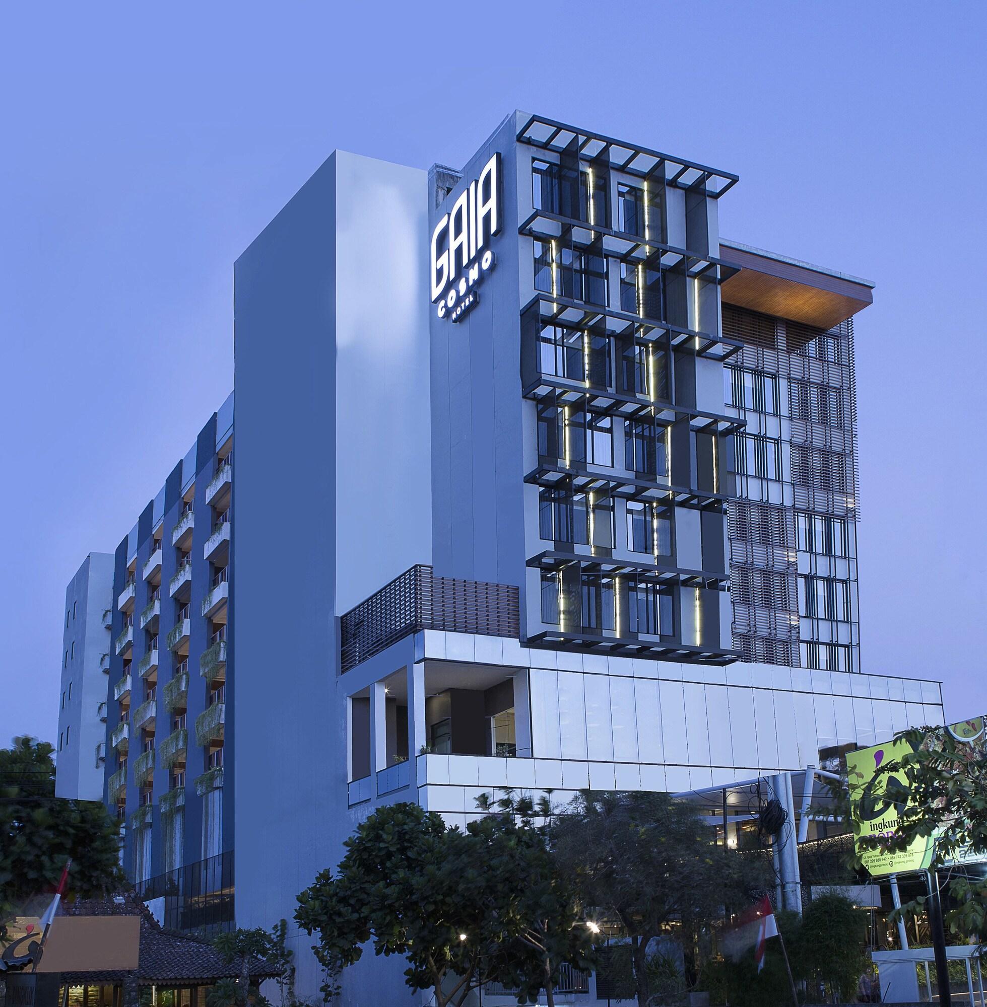 Vista Exterior Gaia Cosmo Hotel