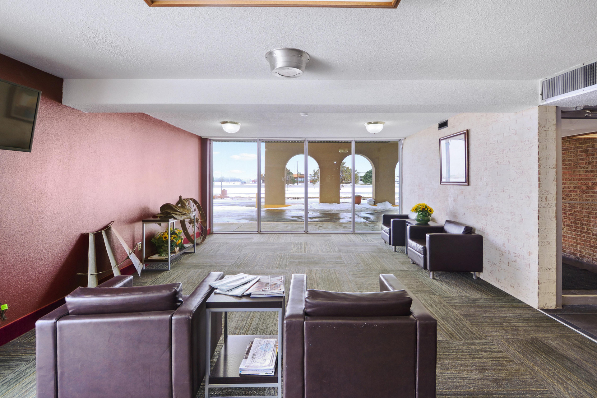 Vista Lobby OYO Hotel Goodland KS Hwy 24