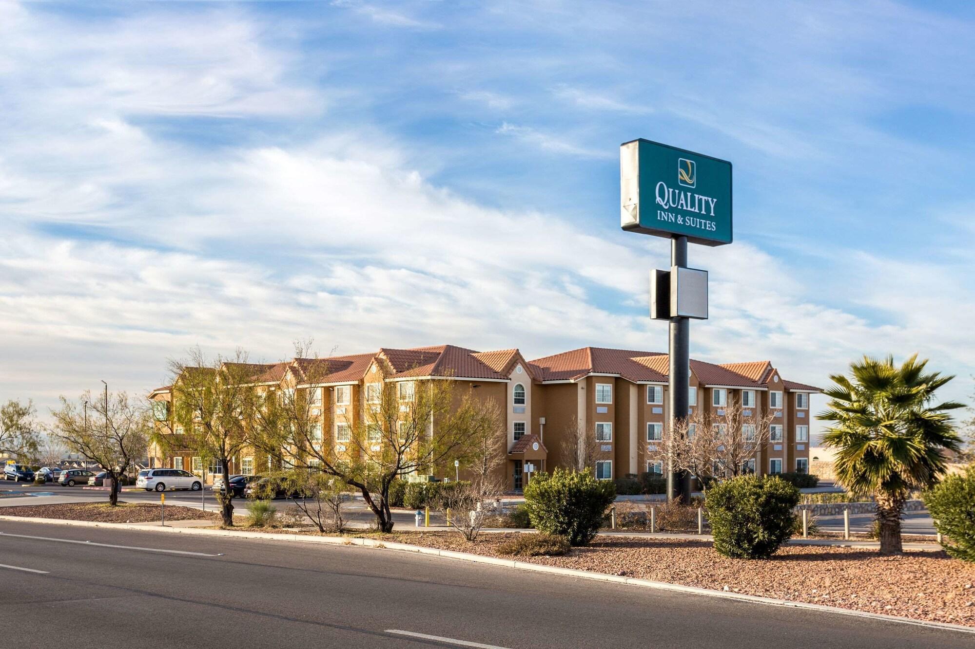 Varios Quality Inn & Suites El Paso I-10